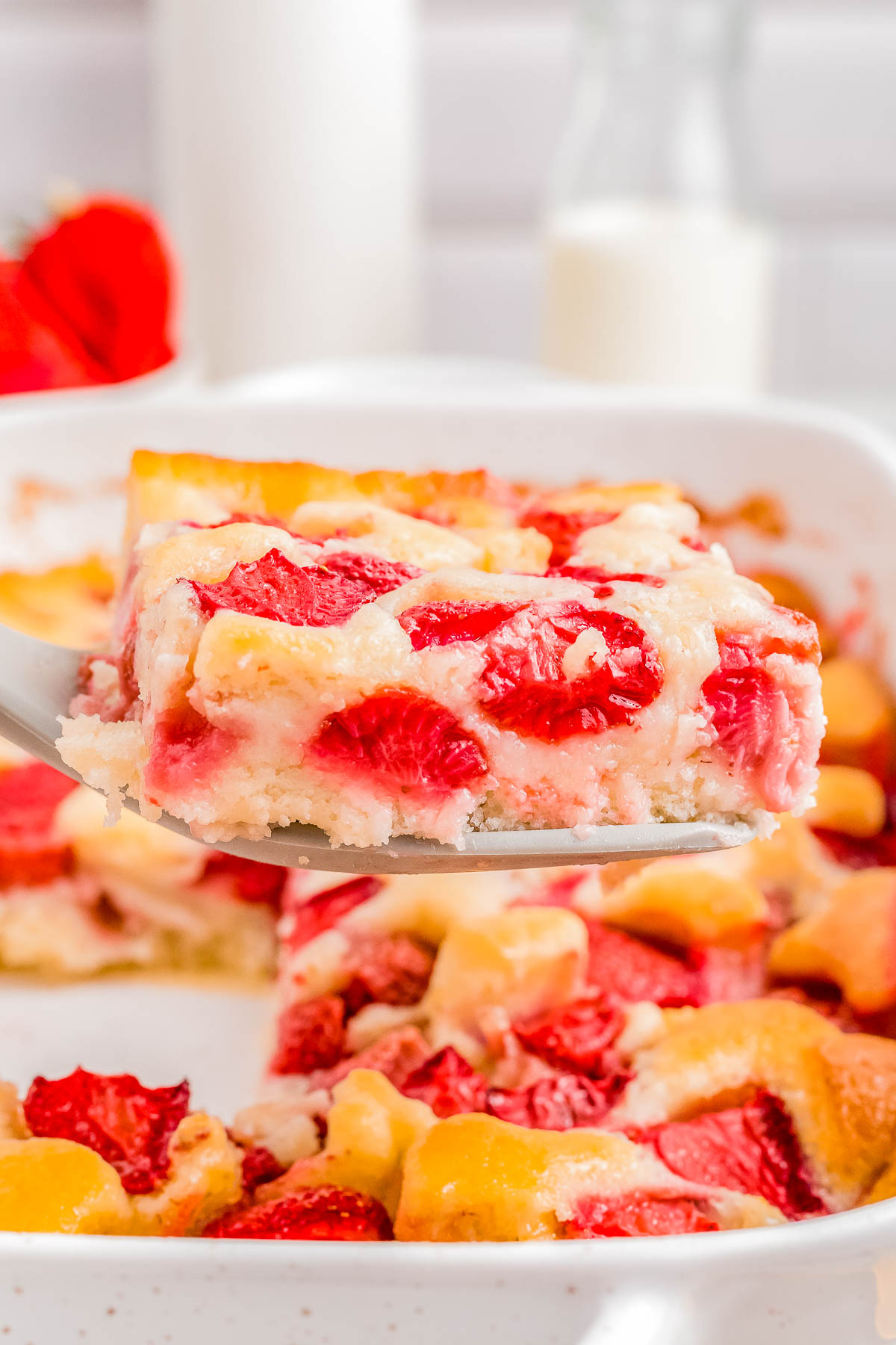 Quick & Easy Strawberry Cobbler: Fresh or Frozen, Weeknight Ready